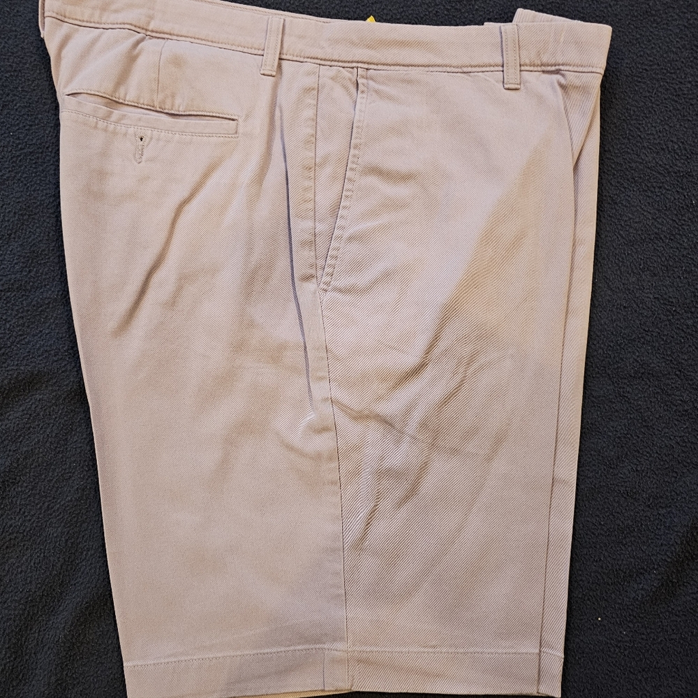 Roundtree & Yorke dress shorts
